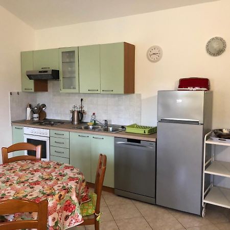 Apartments Vodaric Loznati 茨雷斯 外观 照片